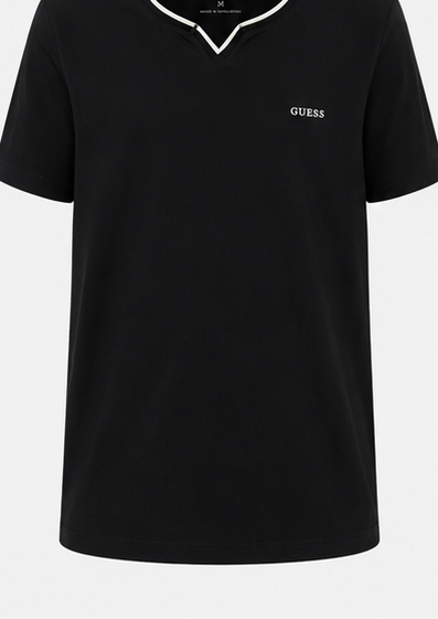 GUESS Black Men's T-Shirt – Style 061
