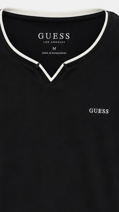 GUESS Black Men's T-Shirt – Style 061