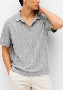 Celio Grey Ribbed Open-Collar Polo - model view