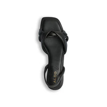 Heeled Low Black Sandals