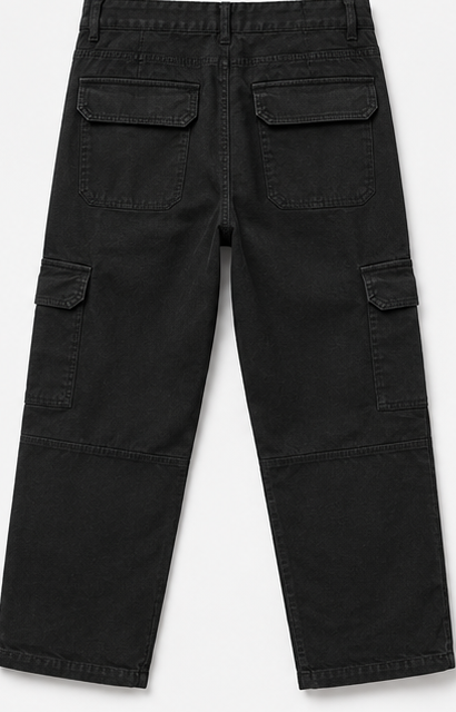 Bershka Black Cargo Jeans — detail 2