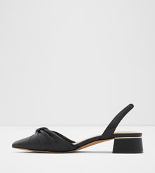 Heeled Closed-toe Black Sandals