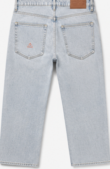 Guess Light Wash Relaxed Jeans — detail 2