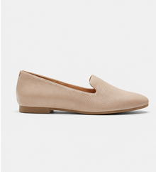 Flat Women's Boots