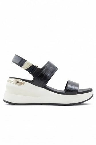 Chunky Black Sandals