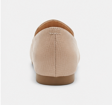 Flat Women's Boots