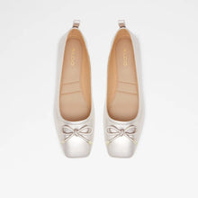 Flat  Silver Boots